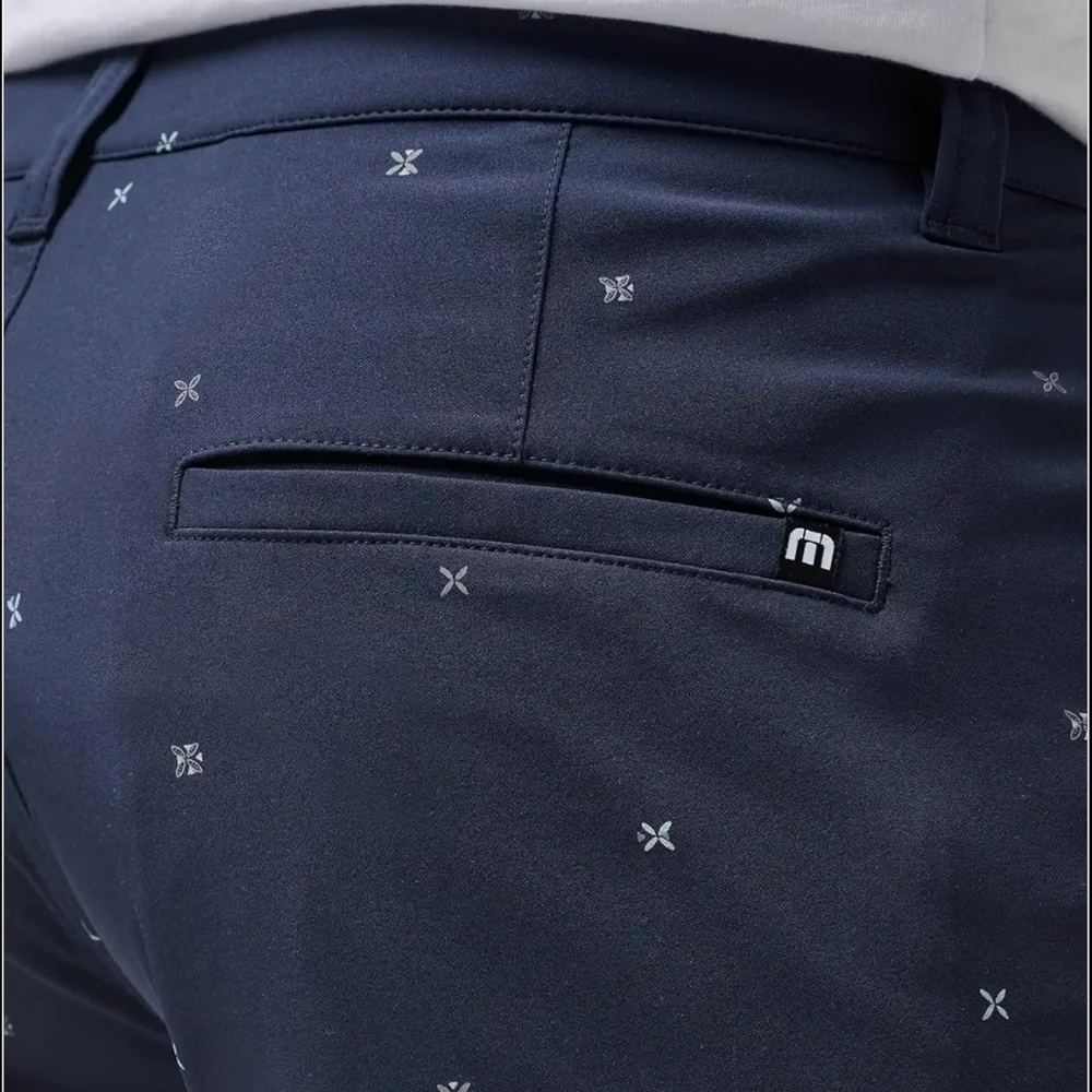 Travis Mathew Not Feeling That Golf Shorts Total Eclipse Size 36 - Picture 7 of 14
